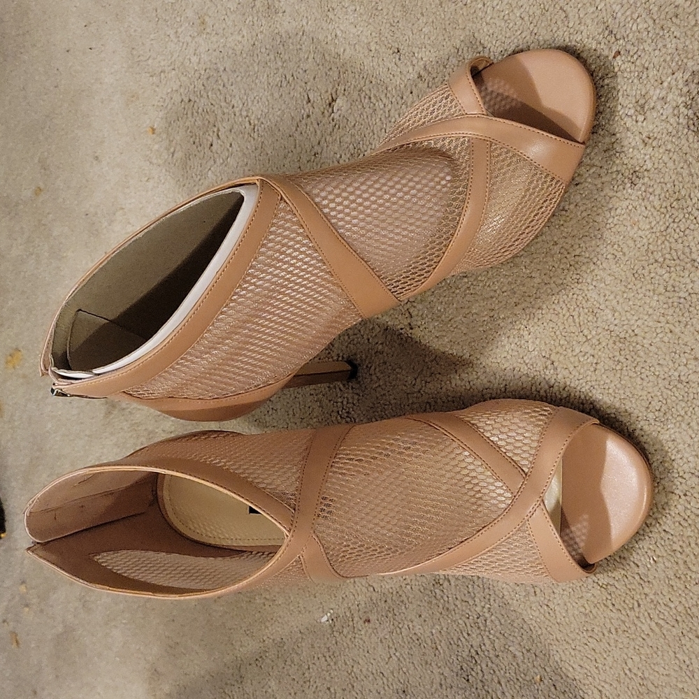 Cute mesh tan booties.